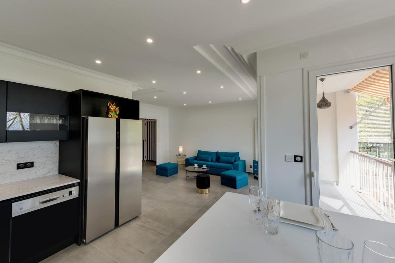 Swan Lake - Design Apartment Facing Lake อานซี ภายนอก รูปภาพ